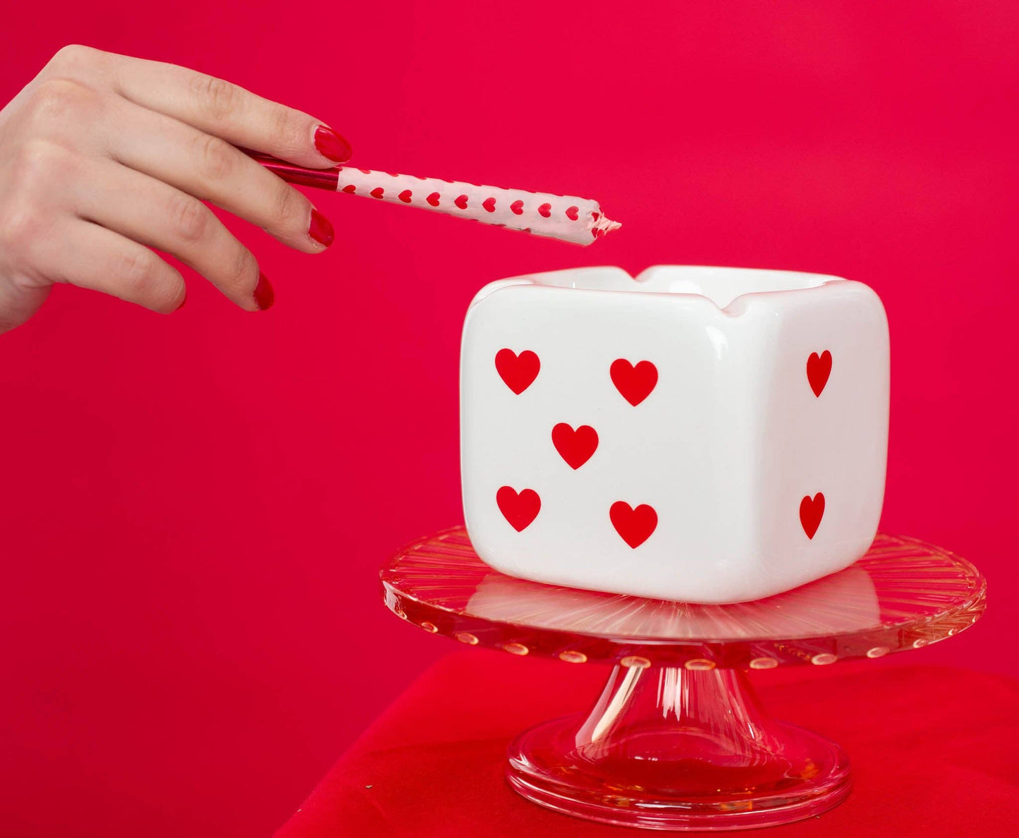LUCKY HEART DICE ASHTRAY