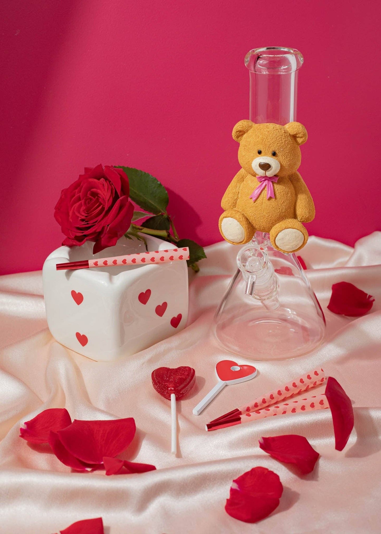 LUCKY HEART DICE ASHTRAY